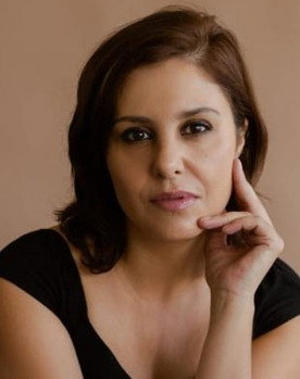 Adriana Sottomaior as Professora do Colégio 2