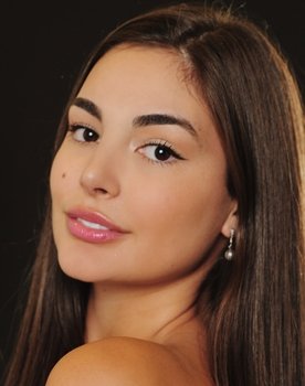 Samantha Di Francesco as Cassidy