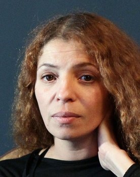 Rayhana Obermeyer as La mère