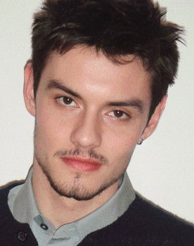 Louis Partridge as Young Gav