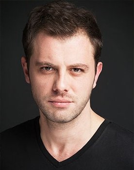 Yusuf Akgün as Koray Onat