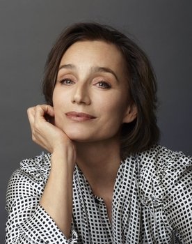 Kristin Scott Thomas as Clara