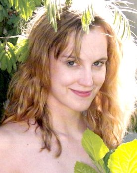 Joceline Brooke-Hamilton as Sarah Devereaux