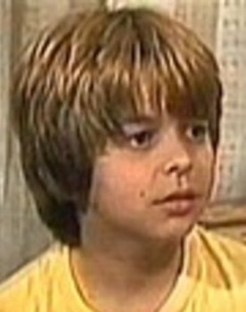 Alexandre Raymundo as Marcelo