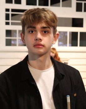 Jack Hubbard as Charles