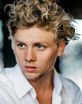 Johannes Nussbaum as Daniel Bergmann