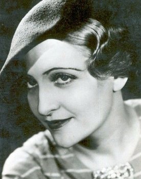 Alice Field as 