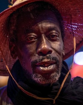 Ben Mahmoud Mbow as Demba