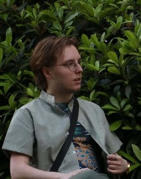 Chris Fairful as Walter