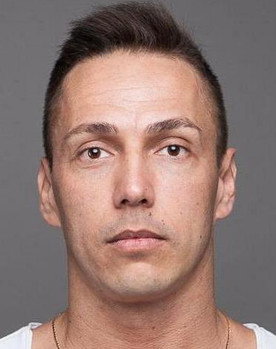 Stanislav Rogachev as amazon Kho