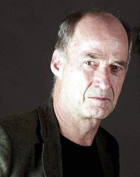 Stig Hoffmeyer as Gert