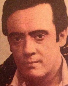 Amilton Fernandes as 