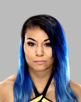Stephanie Bell as Mia Yim