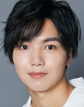 Toi Nakabayashi as Eiji Ichinose