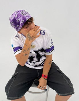 Anto González as Álvaro