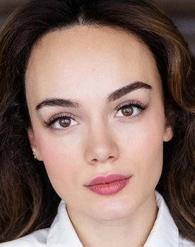 Anna Egoyan as Anush