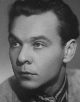 Arnold Kurbatov as Vanin