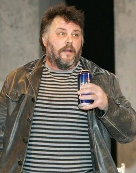 Asko Sahlman as Vladimir Konstantinov