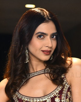 Kashika Kapoor