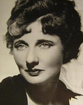 Betty Blythe as Mrs. Ferris