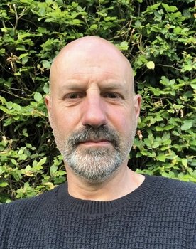 Stephen Palfrey as Zee