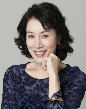 Atsuko Takahata as Ichiko Nakaoka