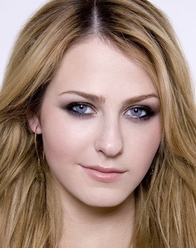 Scout Taylor-Compton as Alice