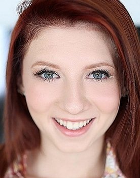 Nice Girls Swallow 2