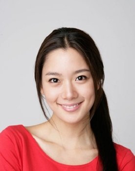 Clara Lee Photo