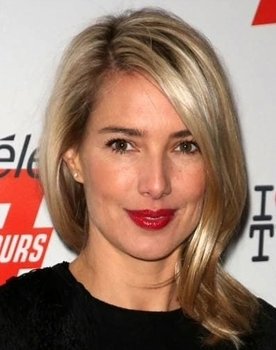 Sidonie Bonnec as Self - Host