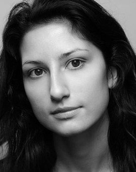 Roseanna Frascona as Joanna