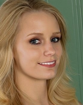 Hot Teen Next Door 15