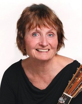 Hazel Dickens: It’s Hard to Tell the Singer from the Song