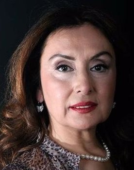 Nükhet Akkaya as Necla