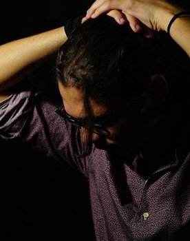 Luca Grimaldi as The guy who can't sleep