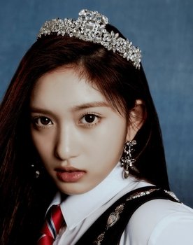 Lee Hyun-seo as 