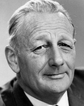 Alwyn Kurts