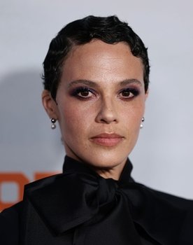 Tattiawna Jones