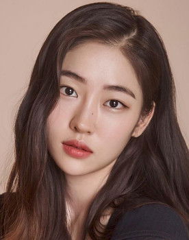 Song Ji-woo as Ye Hyun-hee