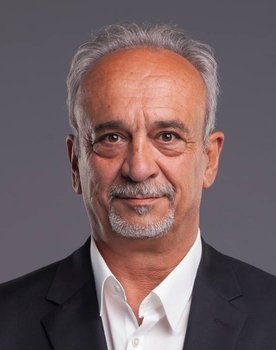 Sadi Tekelioglu as Omar