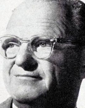 Joseph Ruttenberg as Himself