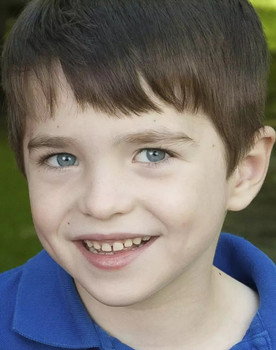 Dylan Hockley as