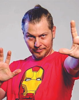 Idzi Sanchez as Narrator (voice)