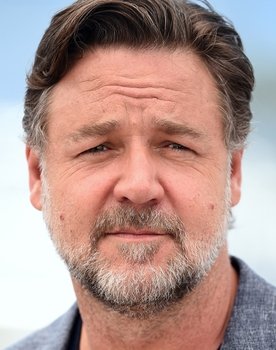 Russell Crowe as Steve