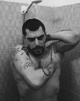 Kosta Sanikidze as 