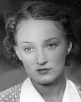 Natalya Gitserot as zhena Proskova