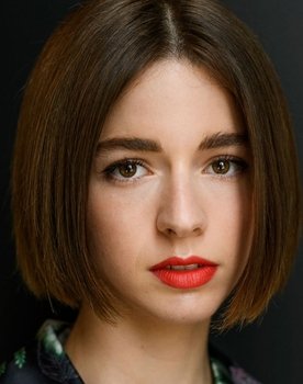 Mariana Di Girolamo as Rosario Correa
