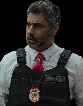 Nando Nitsch as Delegado Torquato