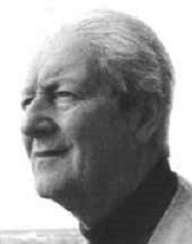 Angelo Francesco Lavagnino as Prof. Lawrence