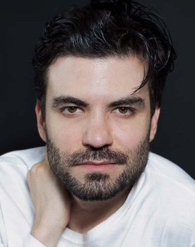 Felipe de Barros as Natan
